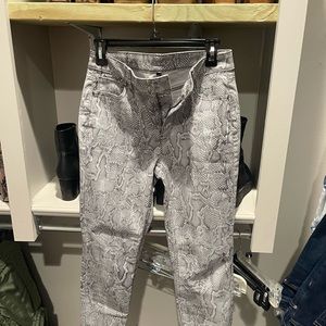 White House Black market animal print pants. Brand new without tags size 4